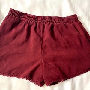 Forever21 Womens Burgundy Shorts Size Small